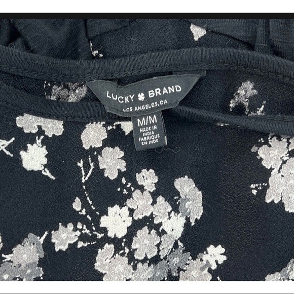 Lucky Brand Womens Sz M Black Floral Print Knit Tee Split Back Blouse Top - Picture 6 of 7